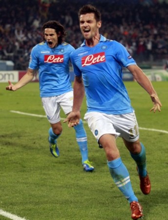 她在男性主 她在男性主